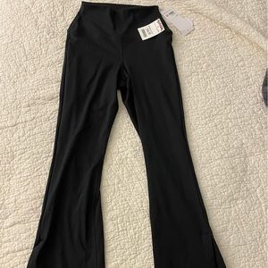 Brand new yogalicious flare legging